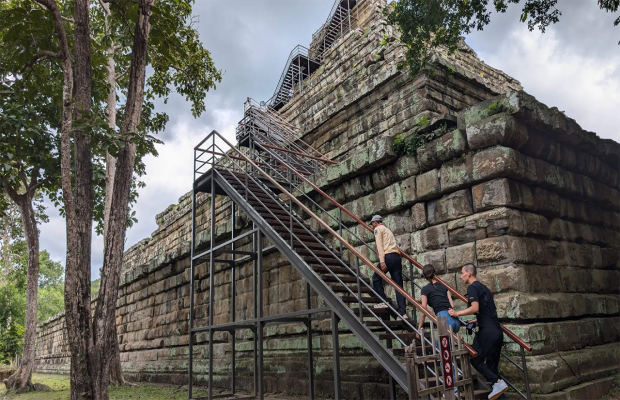 Full-Day Private Tour to Preah Vihear, Koh Ker & Beng Mealea